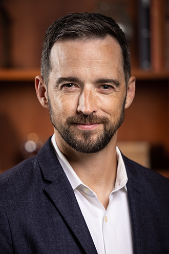 Brian Kammerzelt communications professor